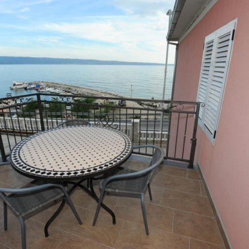 Apartmani Ivo Podstrana Esterno foto