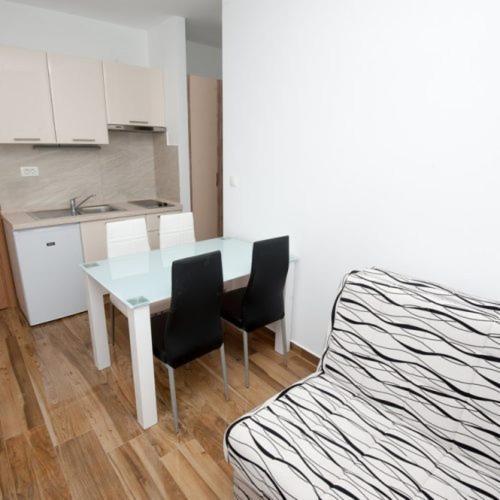 Apartmani Ivo Podstrana Esterno foto